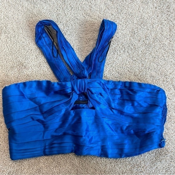Zara Royal cobalt blue satin effect ruched cut-out front knot halter crop top - Picture 3 of 12